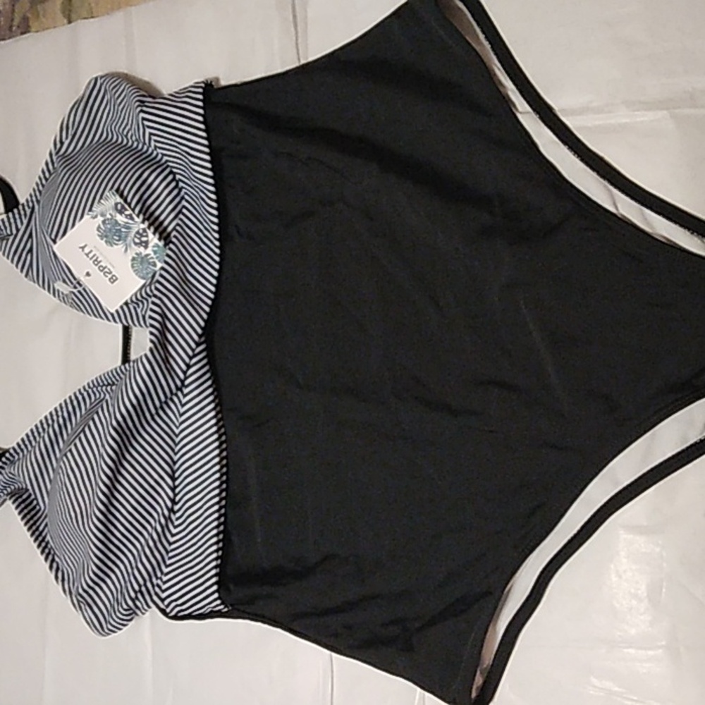Criss-cross Front Swimsuit